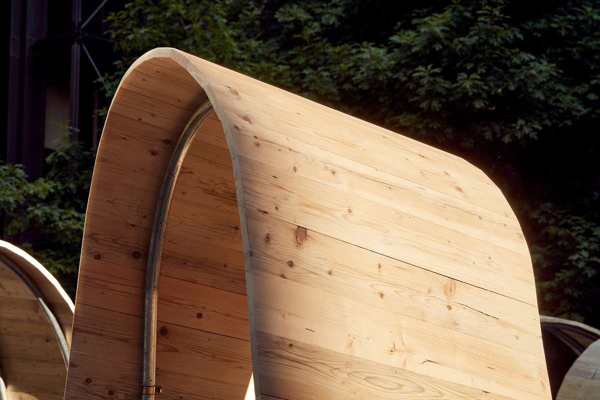 Paul Cocksedge creates curved installation that responds to different movements of visitors at LDF