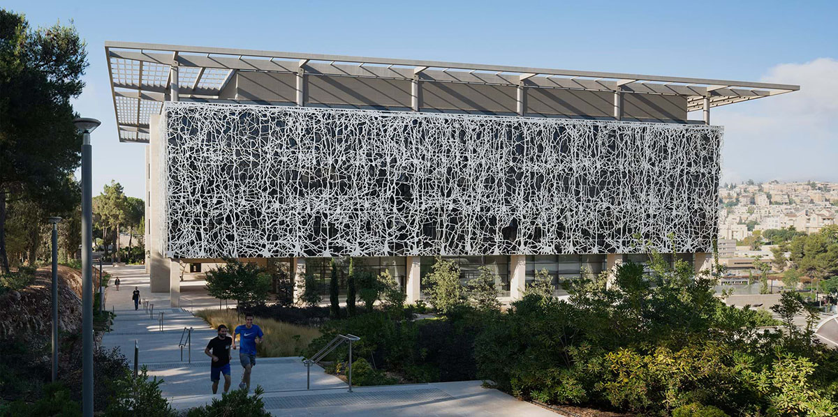 Foster + Partners wraps research facility with neurological brain-inspired screen in Jerusalem