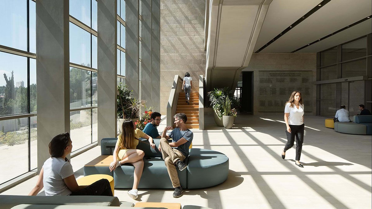 Foster + Partners wraps research facility with neurological brain-inspired screen in Jerusalem