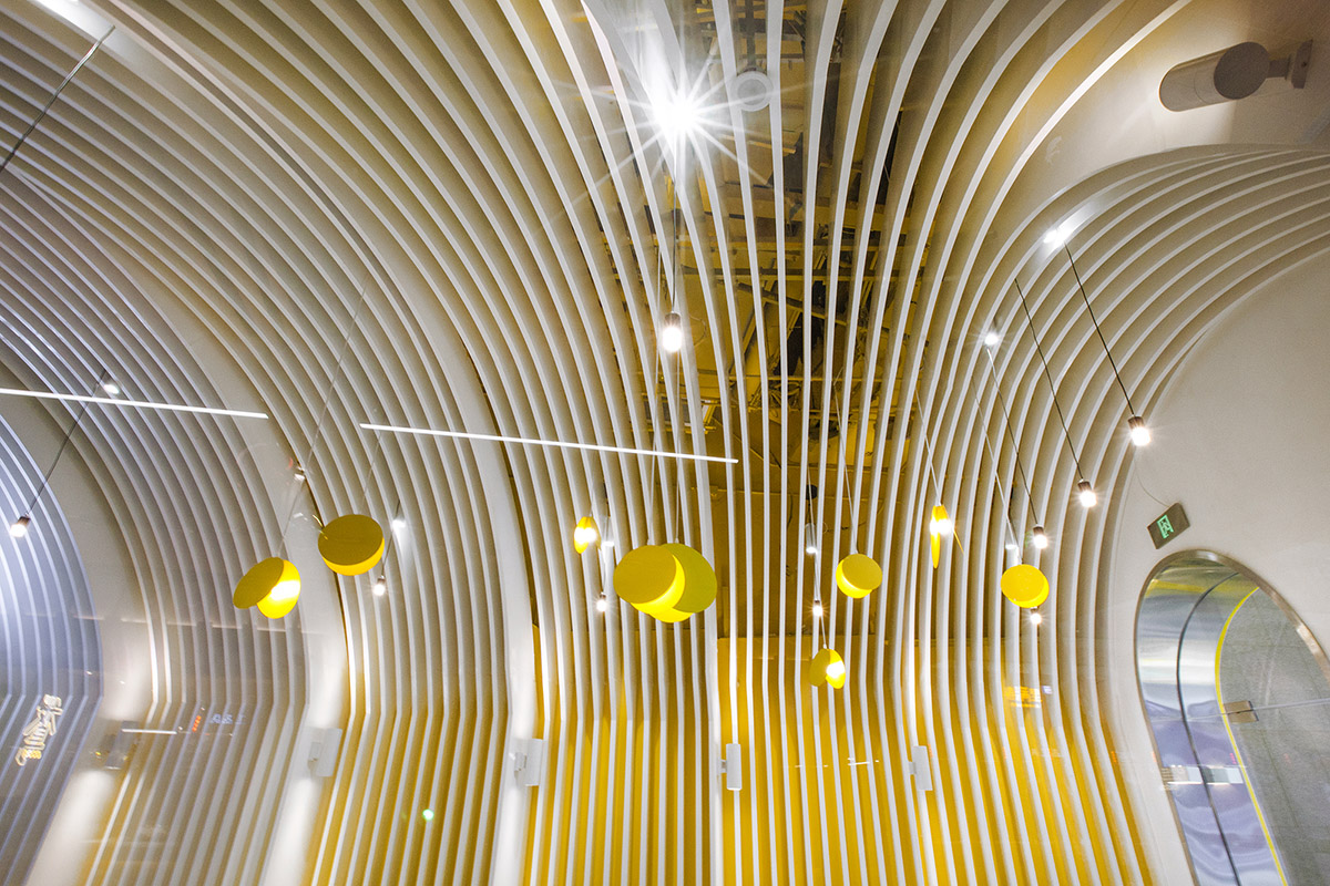 Towodesign creates a cheese-like dessert shop in China