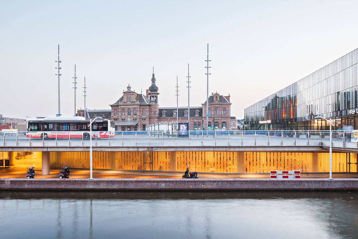 Mecanoo completes Delft City Hall and Train Station in the Netherlands