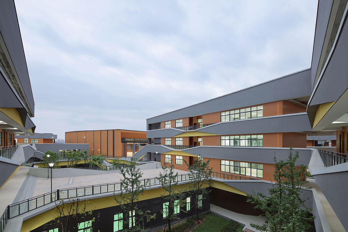 DC Alliance completes Yongjiang Experimental School in Jiangbei District, Ningbo