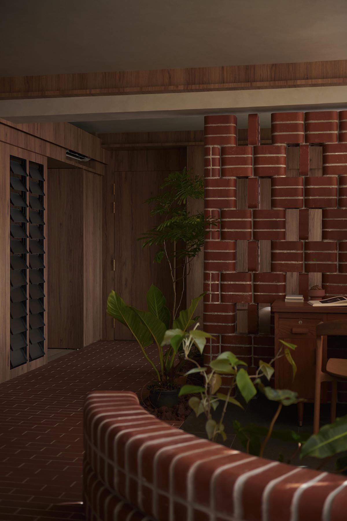 L Architects creates green haven, merging interior design with nature in Singapore