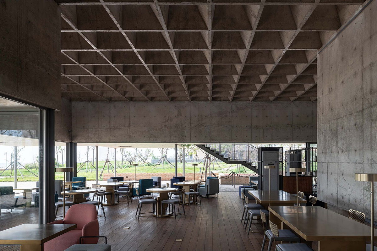 Vector Architects completes restaurant with bold &ldquo;dispersed&rdquo; concrete canopies in China