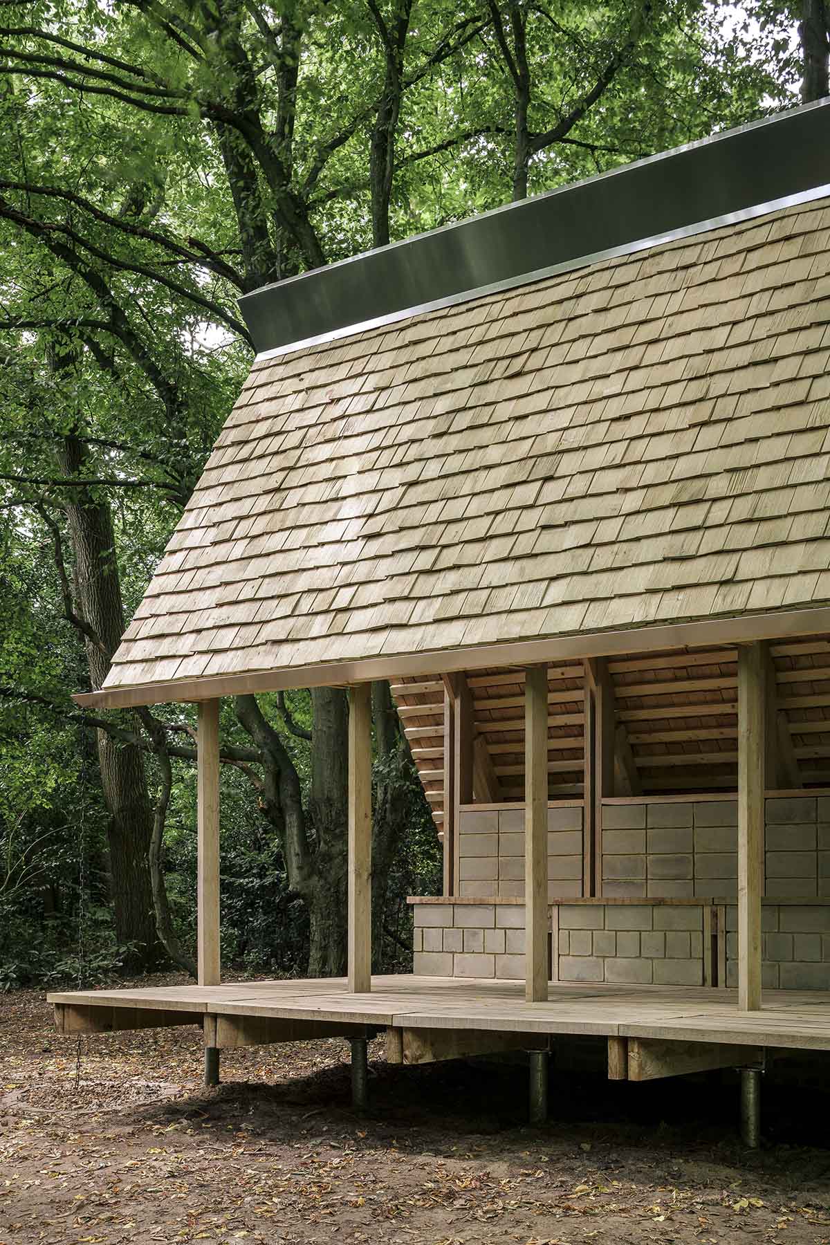 Hasselt University students built Building Beyond Pastorie Pavilion from reclaimed materials