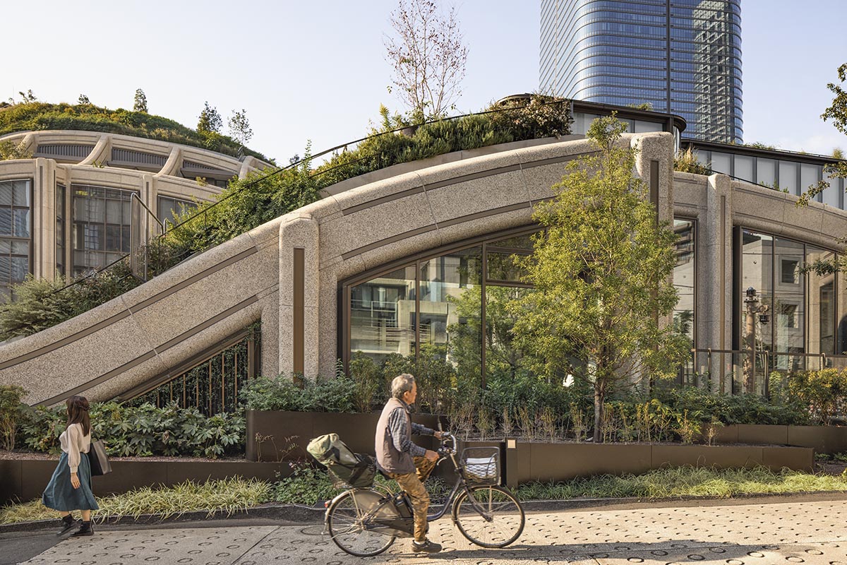 Heatherwick Studio built Azabudai Hills with 