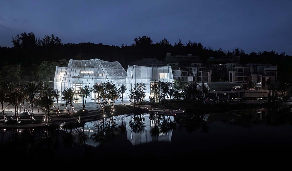 Wutopia Lab built an art gallery enveloped by Ferrari membranes to resemble