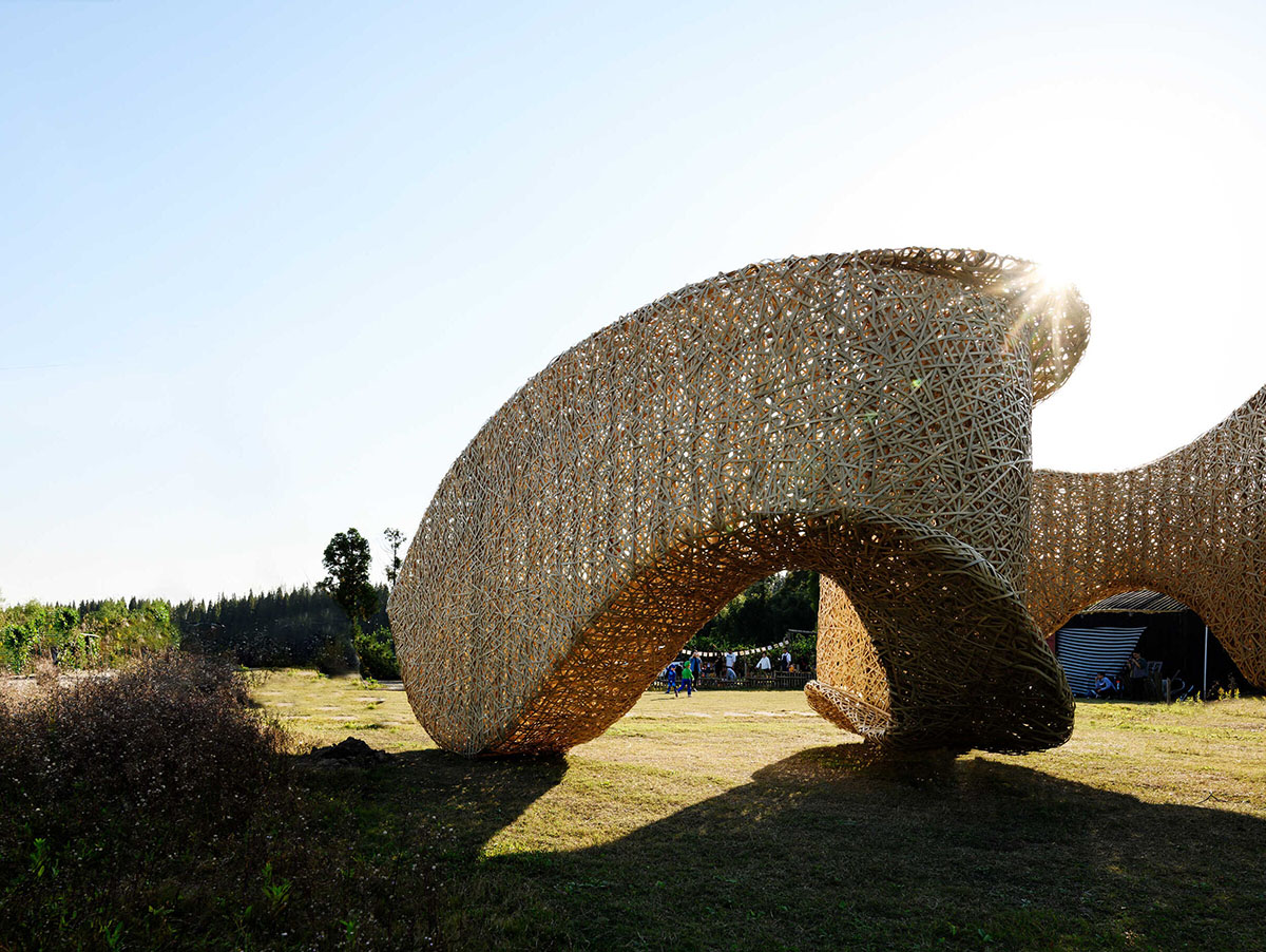LIN architecture built meandering bamboo pavilion as a social generator in rural China