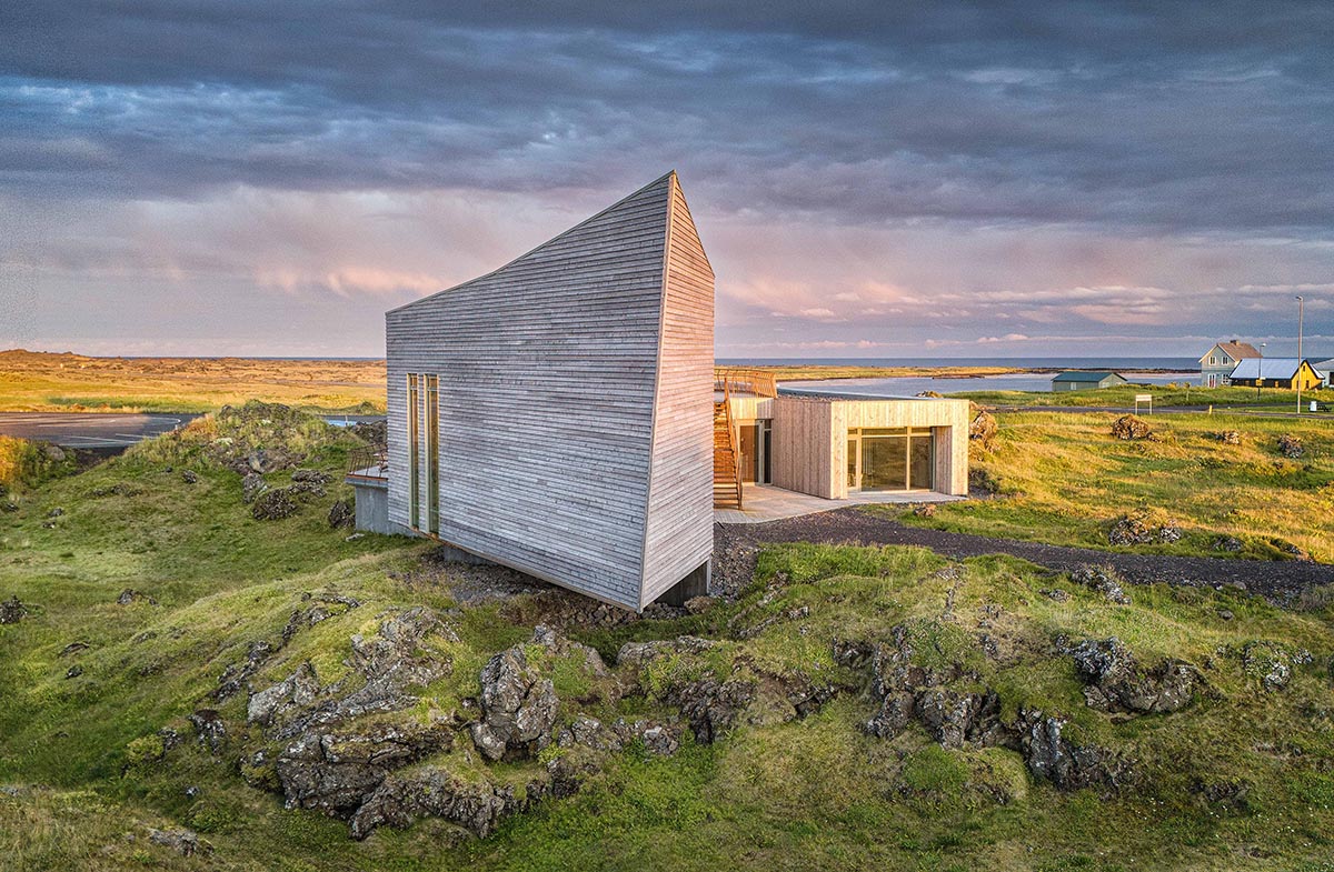Arkis Architects embraces nature with Glacial Cape, a sustainable blend of nature and culture