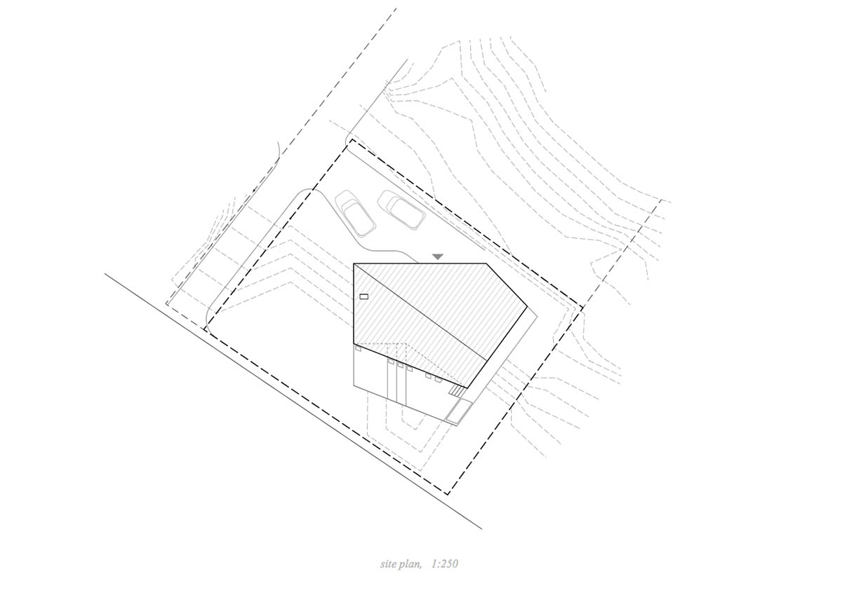 MK5 House features diverse windows and tortuous plan to frame changing ...