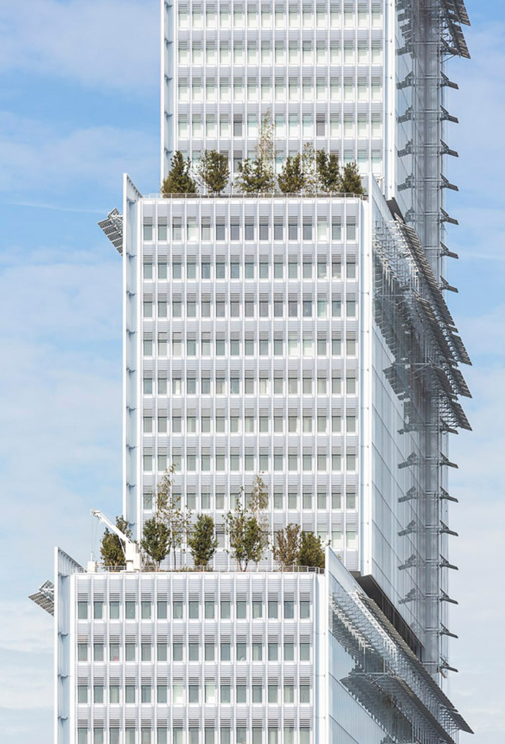 Renzo Piano's new Paris Courthouse captured in new photographs by Sergio Grazia