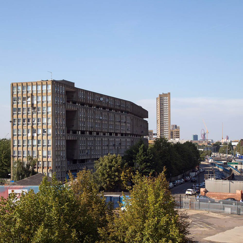 V&A acquires a segment from London's brutalist Robin Hood Gardens