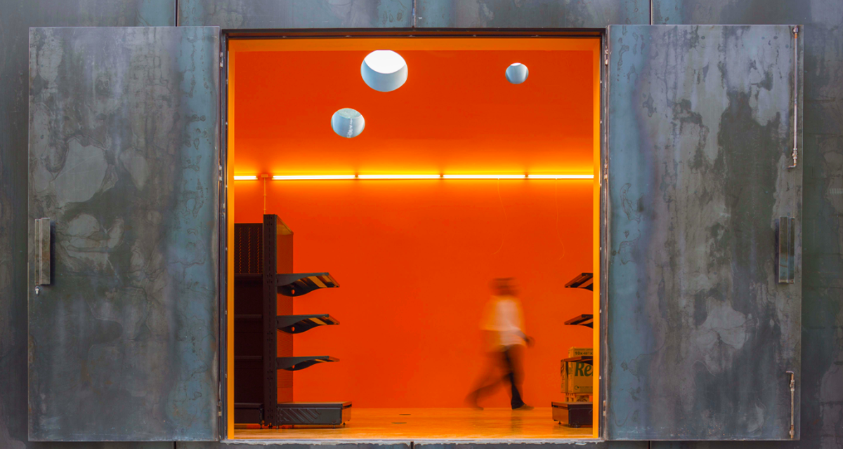 PHYD Arquitectura completes Renova Store and Theatre in Portugal