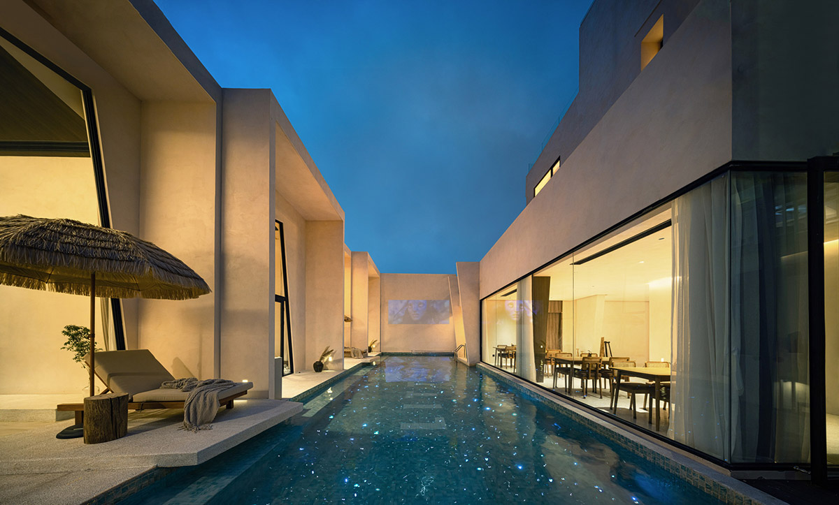 Oblique and hollow walls form this sculpted hotel by AT DESIGN in Southeast of Xiamen