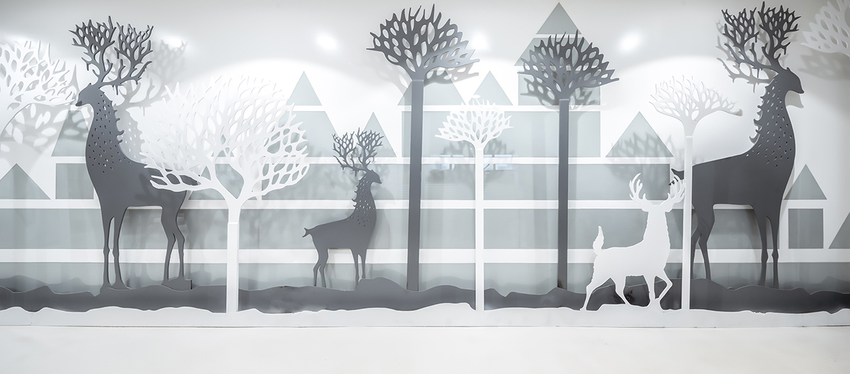 The First Zhongshu Bookstore in Xi'an, China by Wutopia Lab Performs a White Divine Comedy