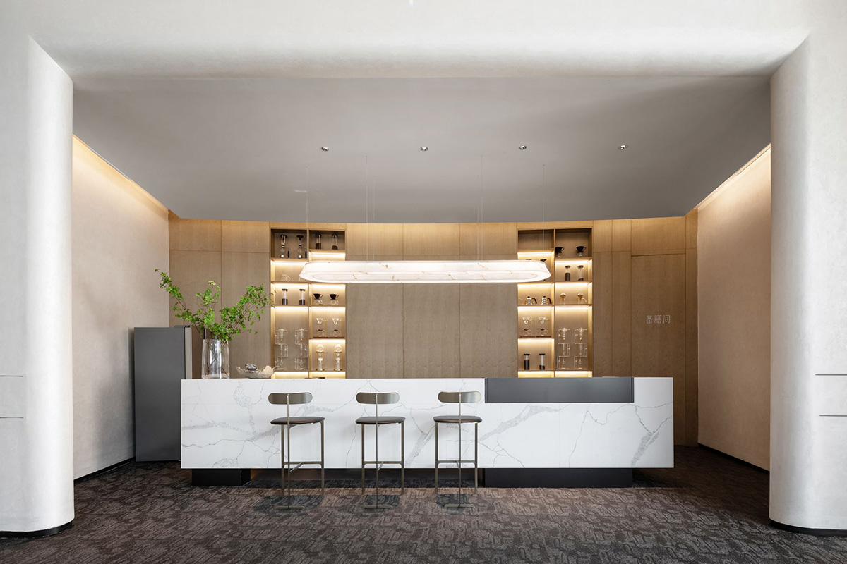 Qiran Design Group completes pavilion with fusion of nature and curved geometries in Foshan, China