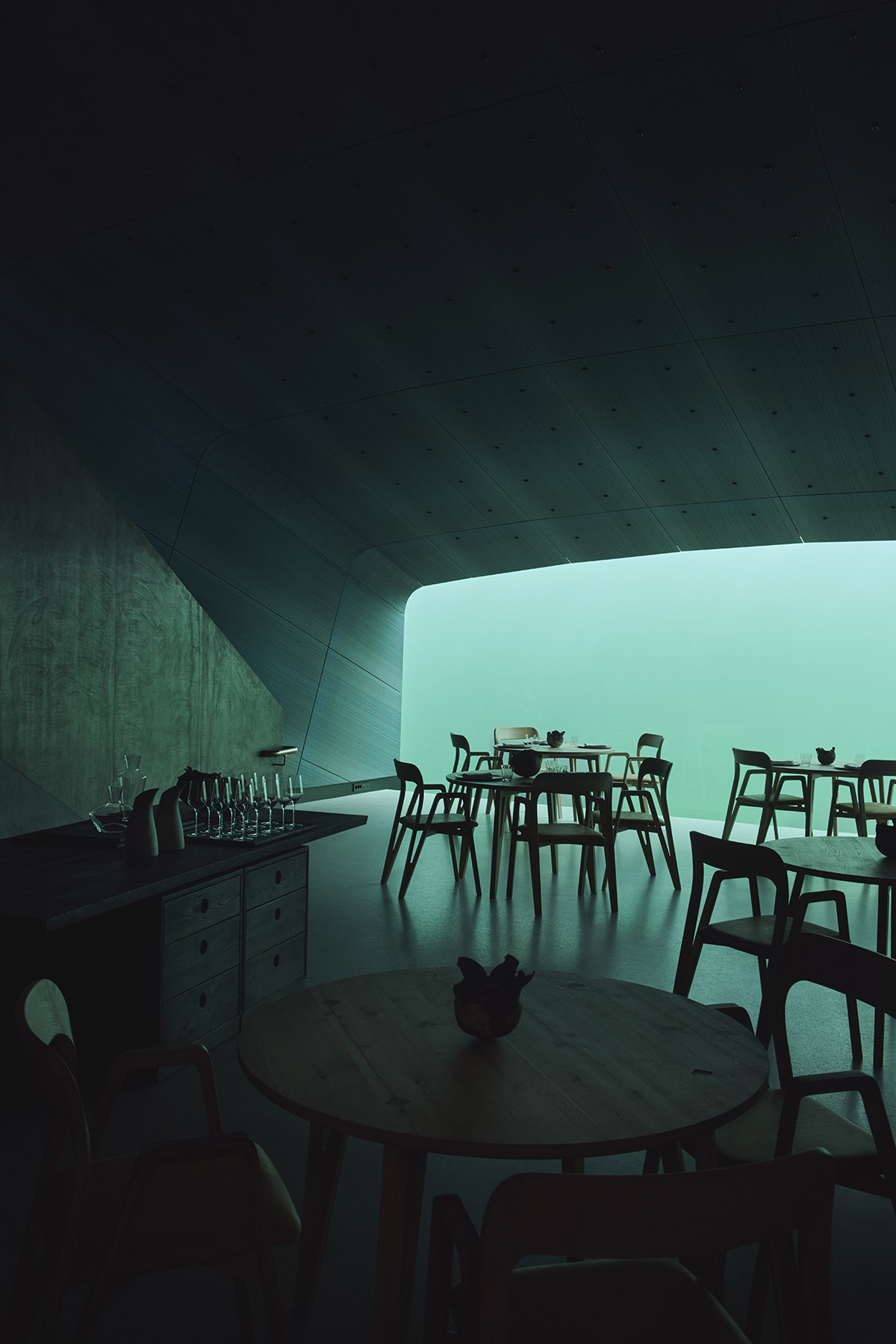 Snøhetta Completes Europe’s First Underwater Restaurant in Norway