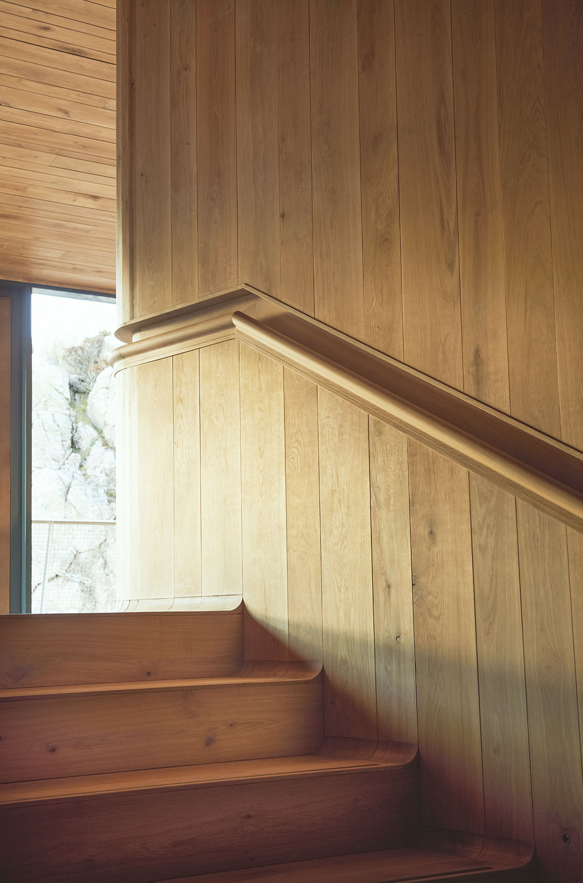 Snøhetta Completes Europe’s First Underwater Restaurant in Norway