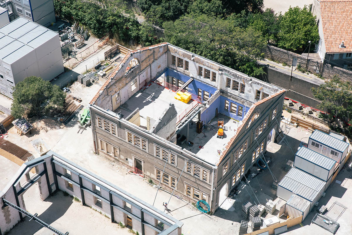 Construction photographs revealed for Frank Gehry’s mountainous stainless steel tower at LUMA Arles