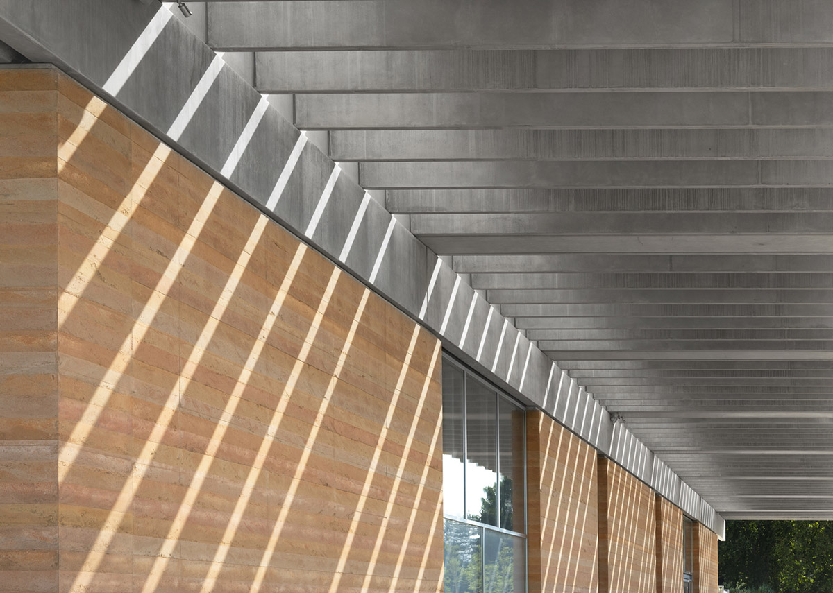 Foster + Partners completes Narbo Via Museum of Roman antiquities in France