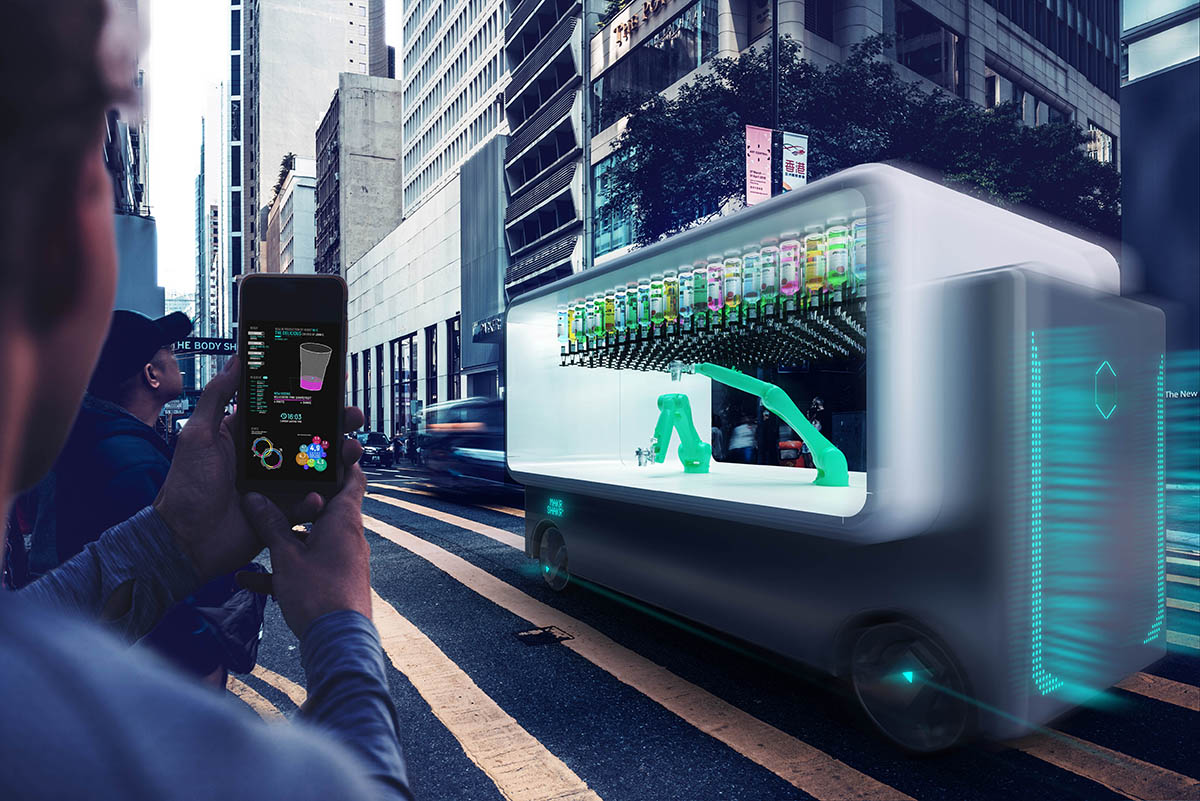 Carlo Ratti Associati and Makr Shakr unveil world’s first self-driving bar unit