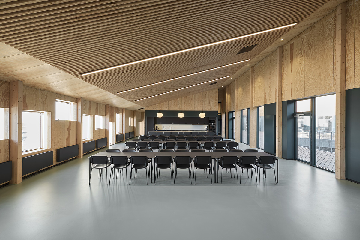 Snøhetta and WERK Arkitekter complete maritime center inspired by wooden boat construction 
