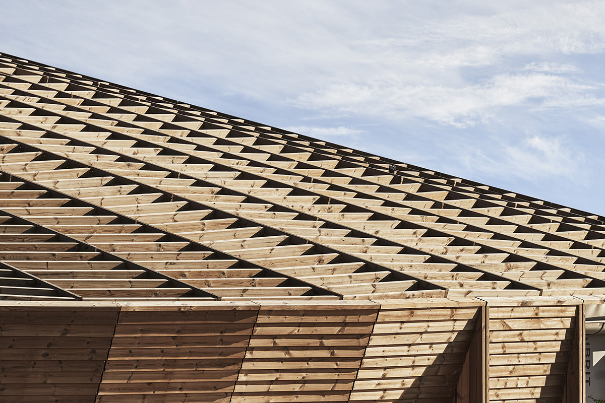 Snøhetta and WERK Arkitekter complete maritime center inspired by wooden boat construction 
