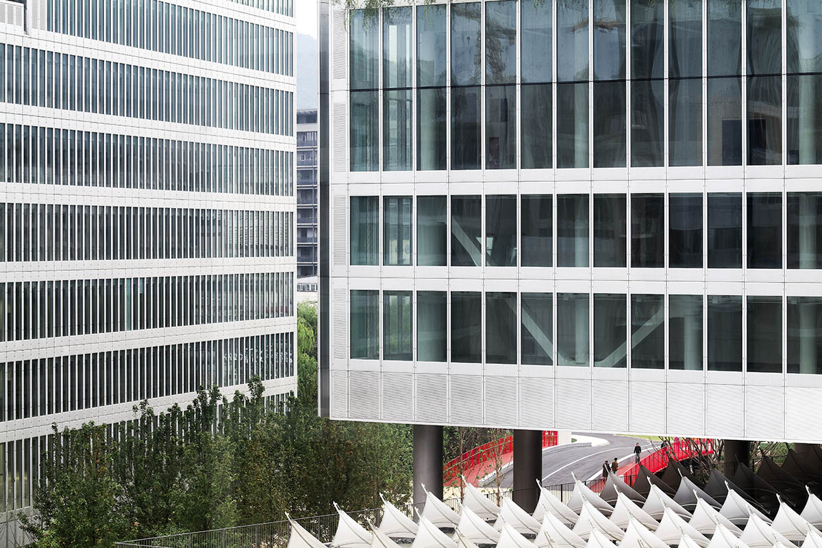 Renzo Piano Building Workshop Completes Mega Complex in China