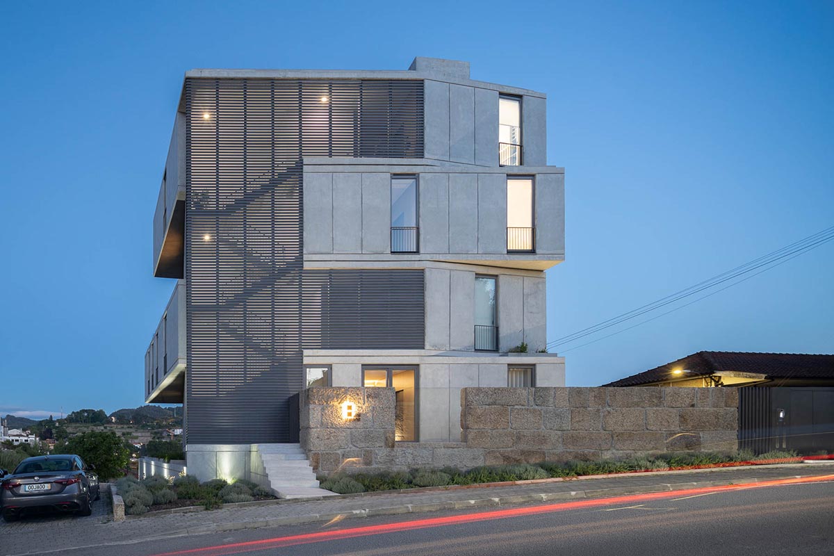 Concrete Brutalist-Like Beauty Sprouts Up the Ground 