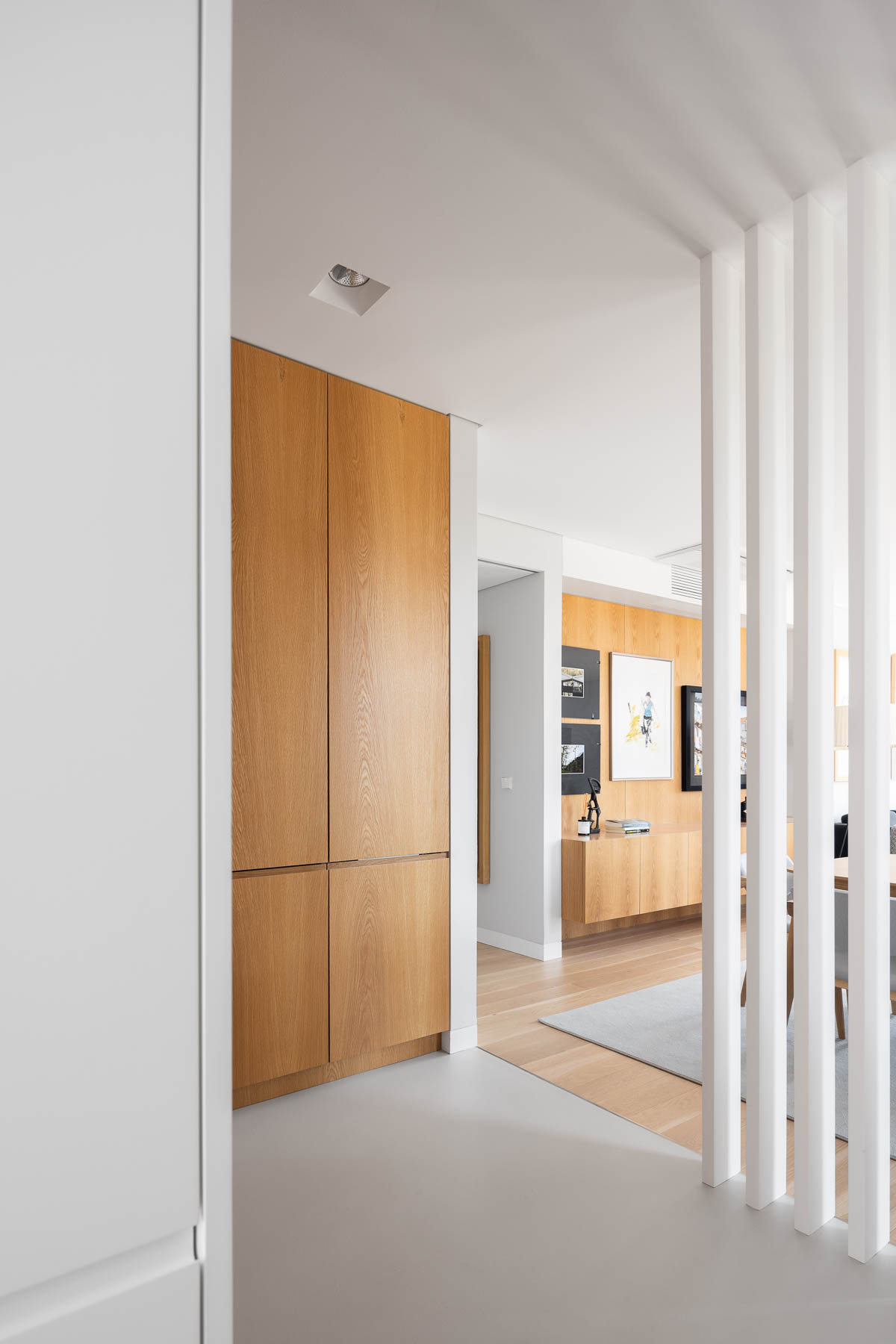 Concrete Brutalist-Like Beauty Sprouts Up the Ground 