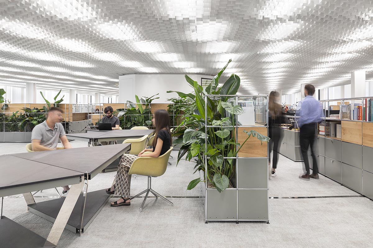 Carlo Ratti Associati unveils vision for renovation of Oscar Niemeyer-designed Palazzo Mondadori