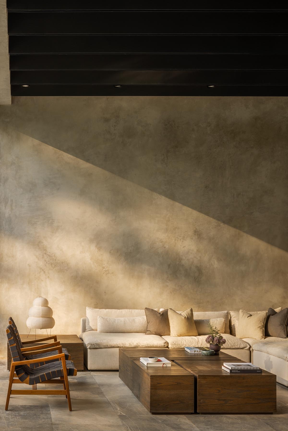 ESTUDIO Ignacio Urquiza Ana Paula de Alba completes residence in Mexican forested landscape