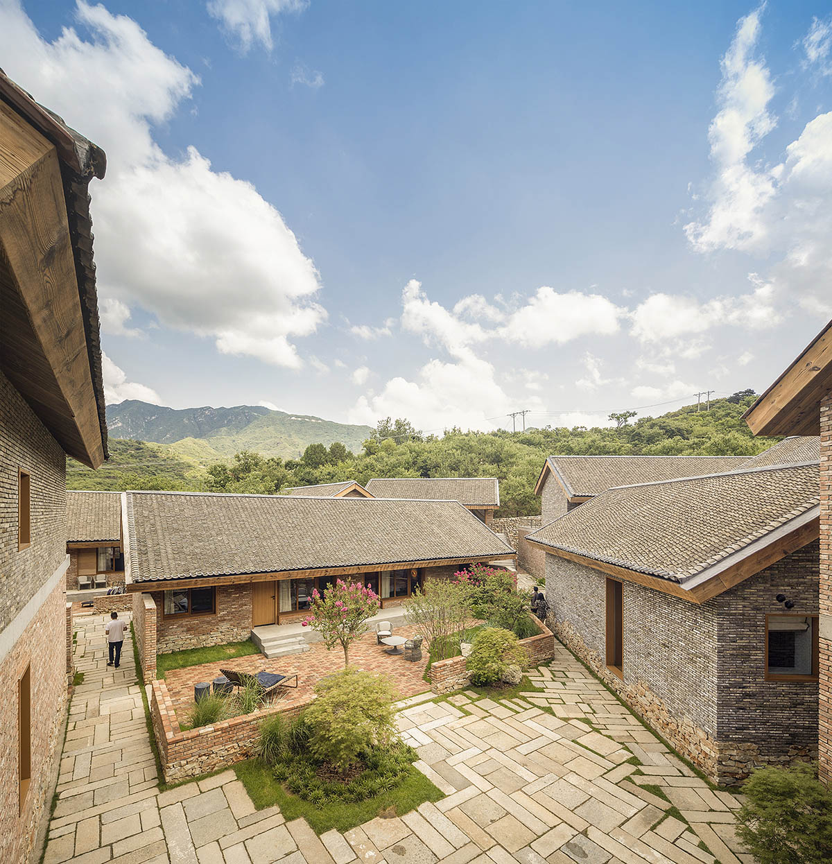 llLab creates a rural oasis with San Sa Village in Beijing