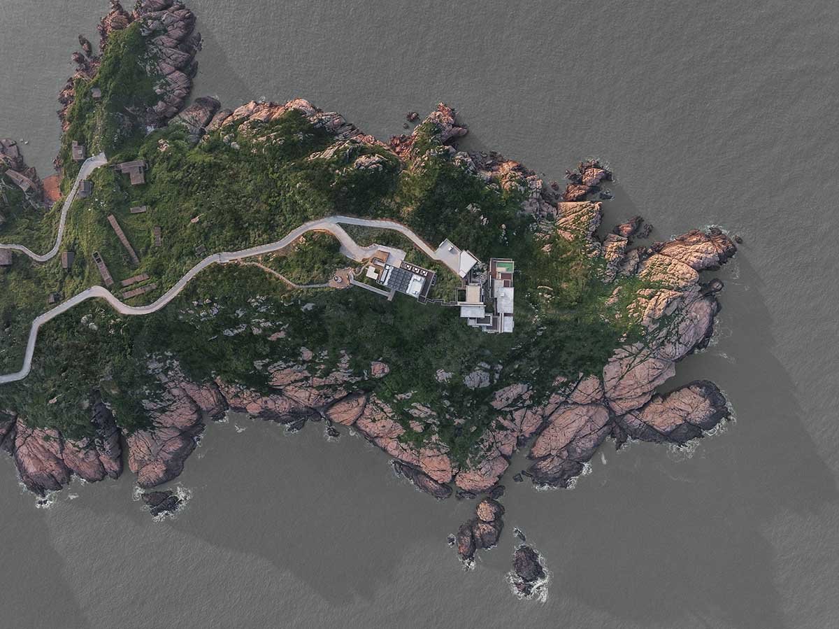 The Lighthouse Hotel reinterprets traditional fishing village settlements on a steep reef in Zhoushan