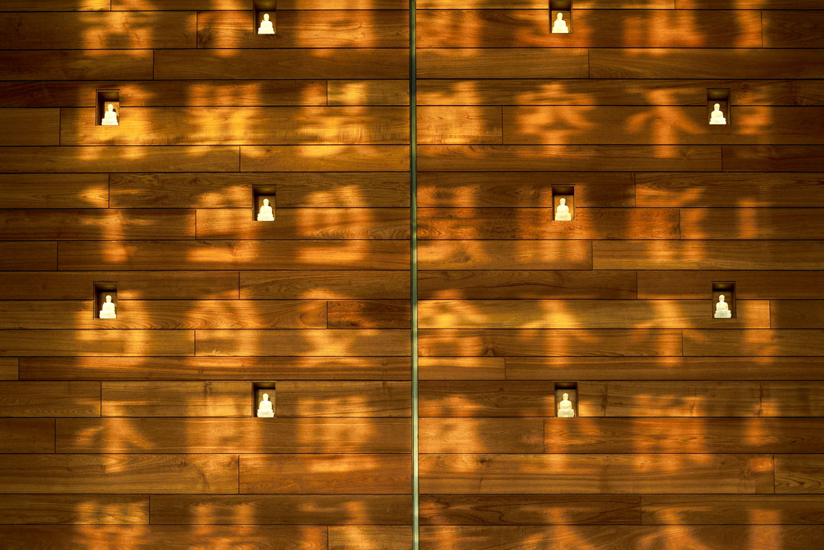 Kris Yao & ARTECH Unveils A Floating Meditation Place-Water Moon Monastery