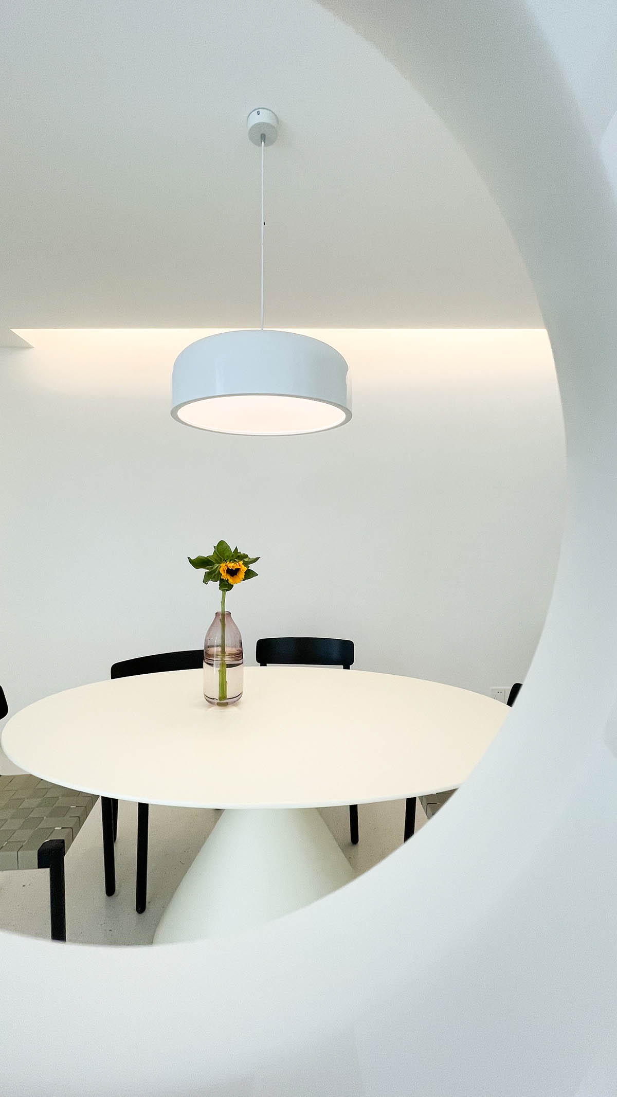 LQS Architects built boutique hotel featuring three-dimensional cut in Zhejiang Province