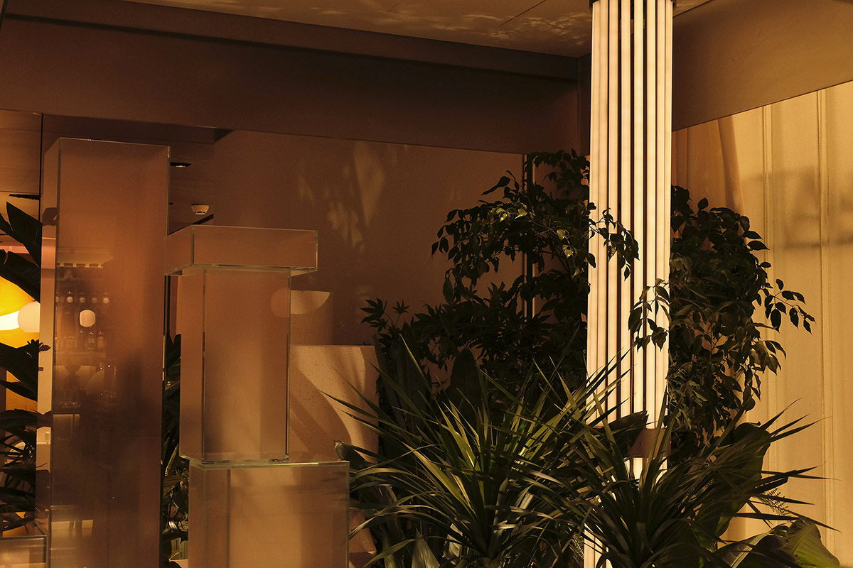 S&ograve; Studio designed surreal tea garden for tea ceremony house in Beijing