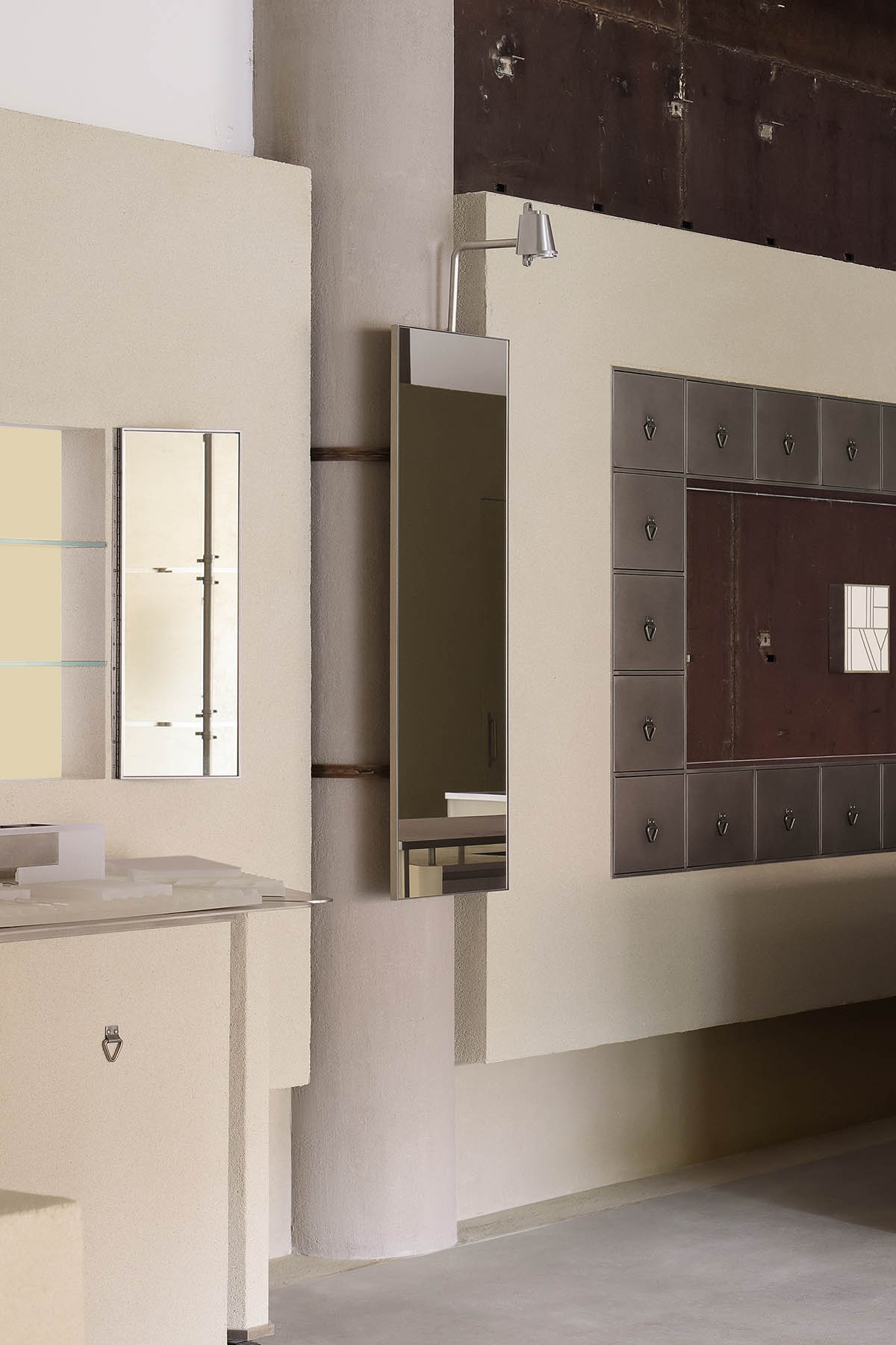 Dayuan Design Studio blends coffee culture and beauty retail with modular, adaptable metal displays