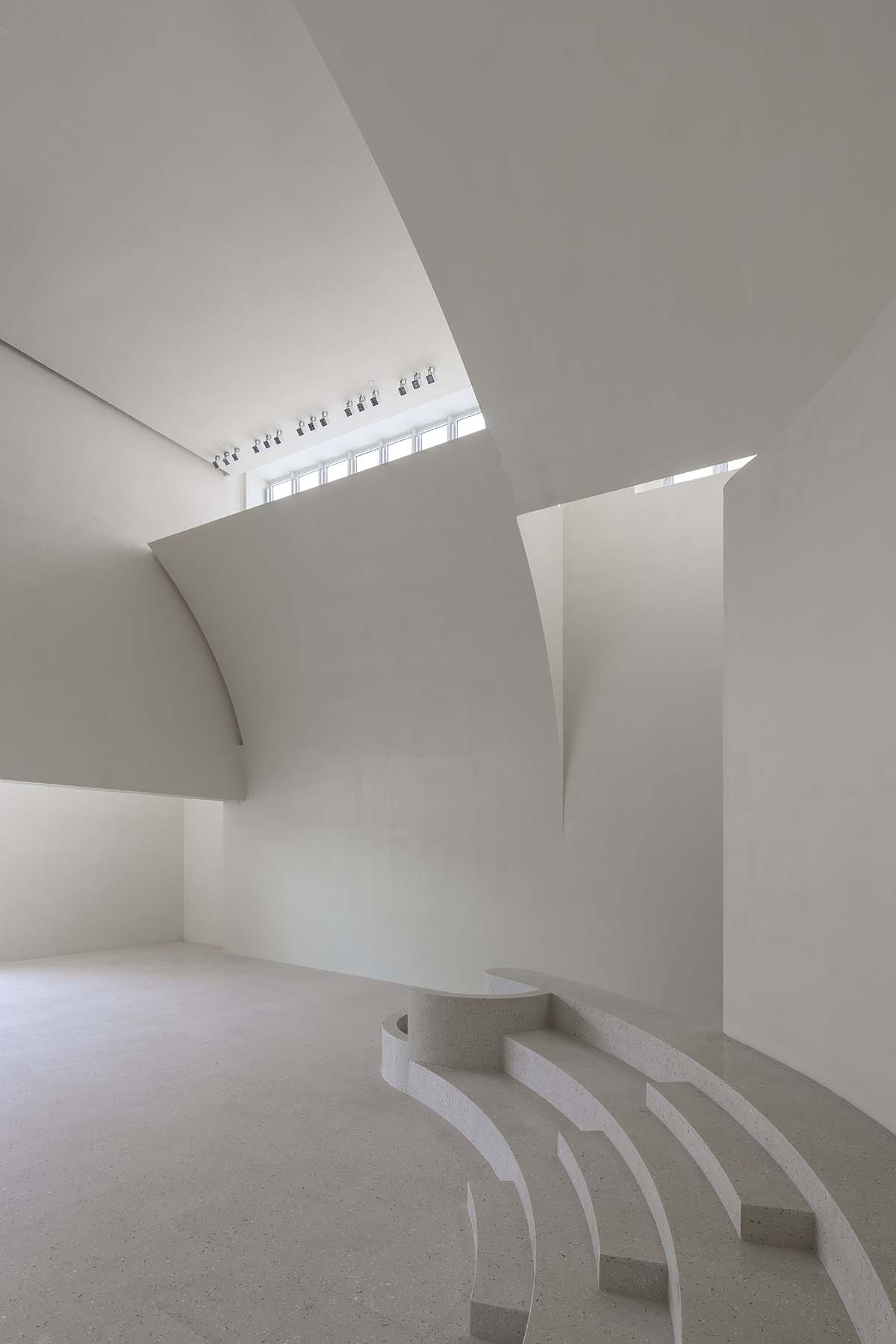 Wutopia Lab built an art gallery enveloped by Ferrari membranes to resemble