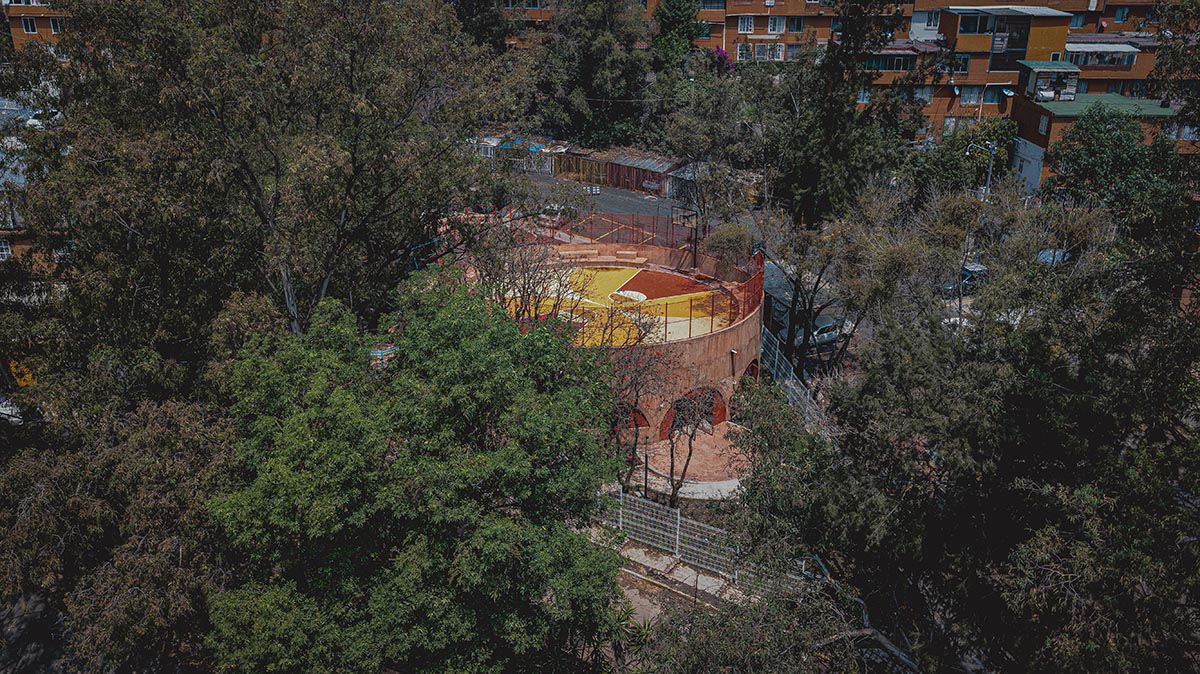 AMASA Estudio turns an abandoned ravine into an accessible and lively park in Mexico City