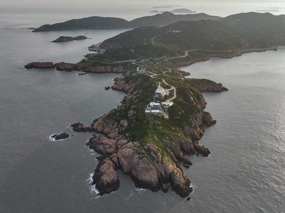 The Lighthouse Hotel reinterprets traditional fishing village settlements on a steep reef in Zhoushan