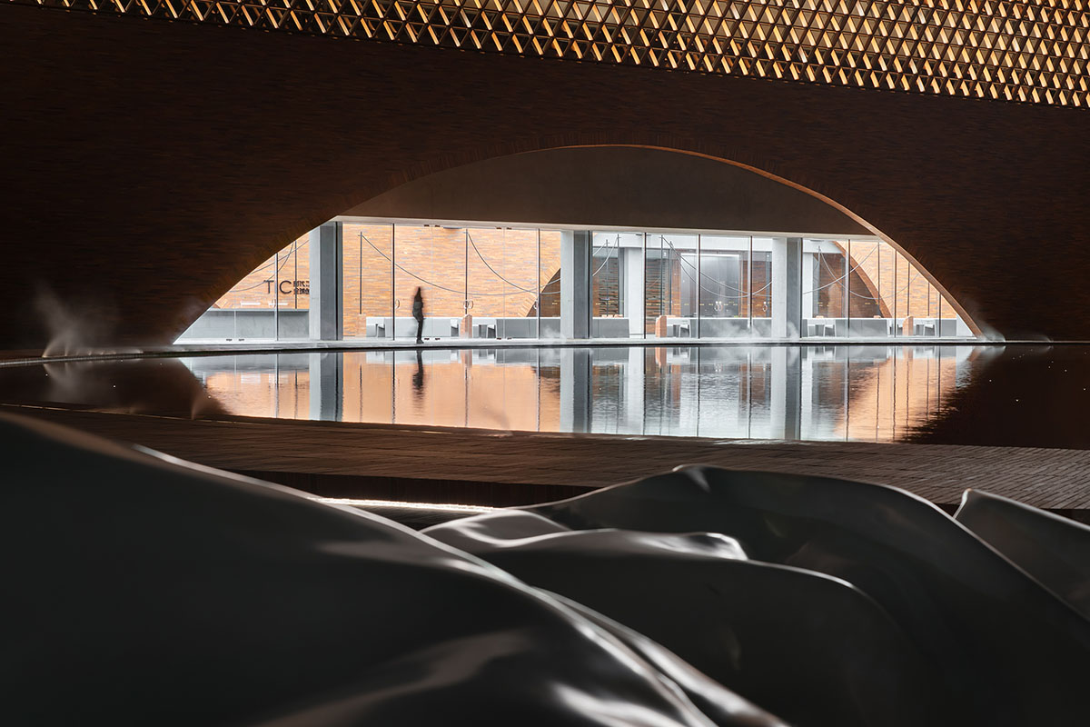 DOMANI completes TIC Art Center with red ceramic brick in Foshan 