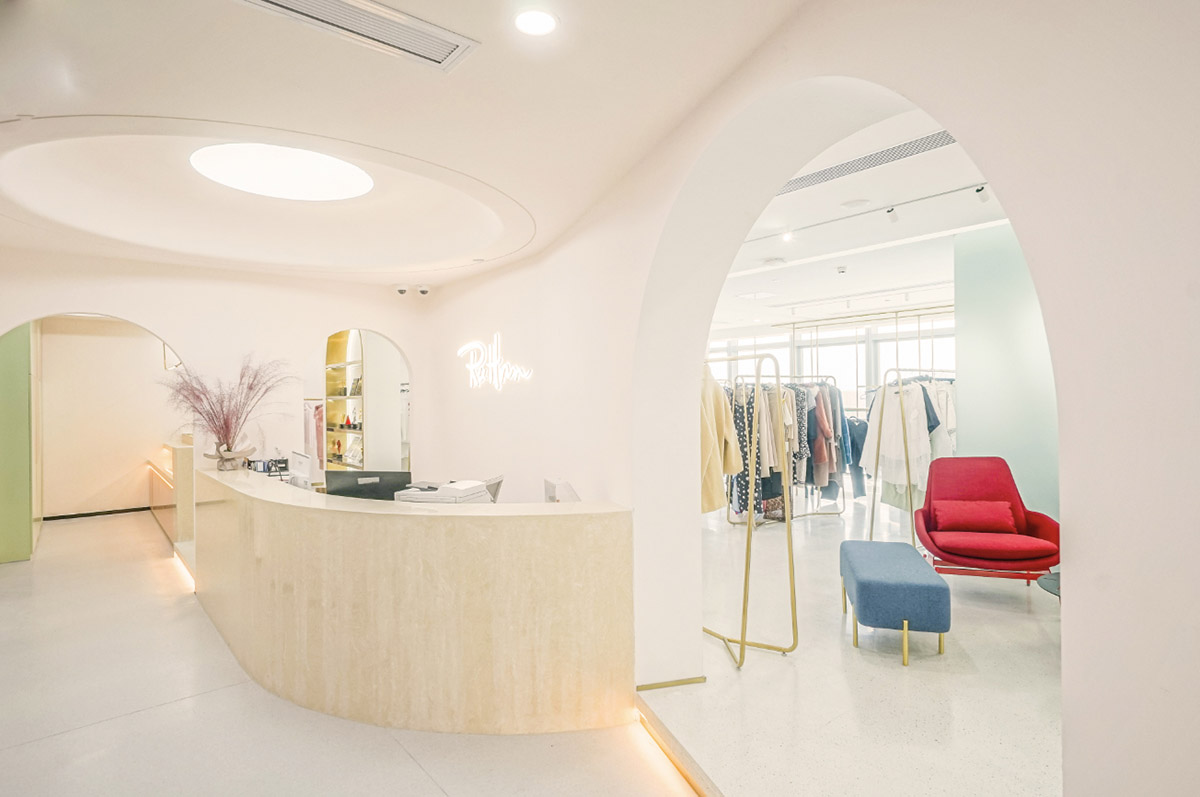 InDeco completes Ruhnn Culture Office with colorful spatial pattern in Hangzhou, China