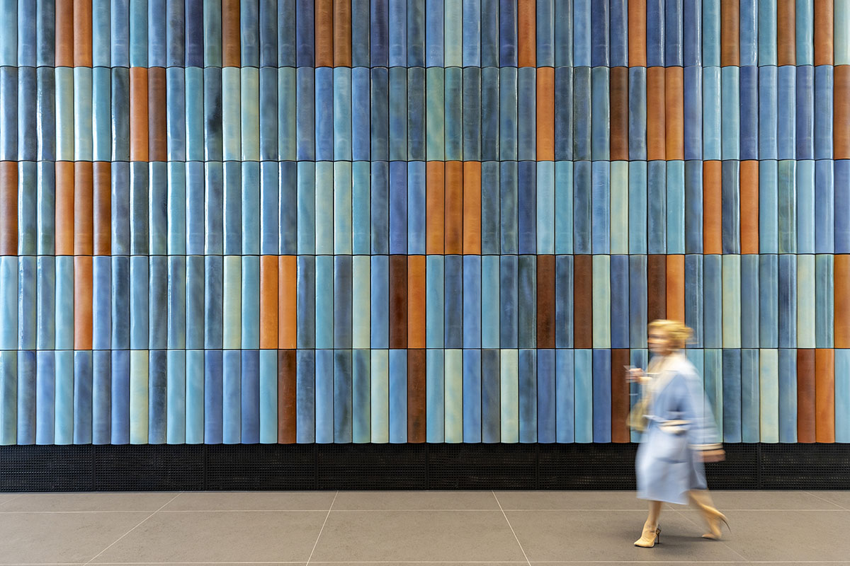 Foster + Partners completes EU’s tallest building in Warsaw