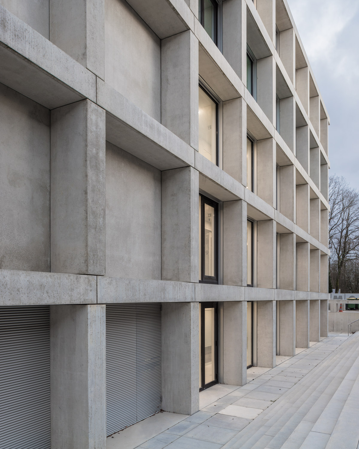KAAN Architecten completes Science Institute with gridded fa&ccedil;ade within the Paris-Saclay Campus