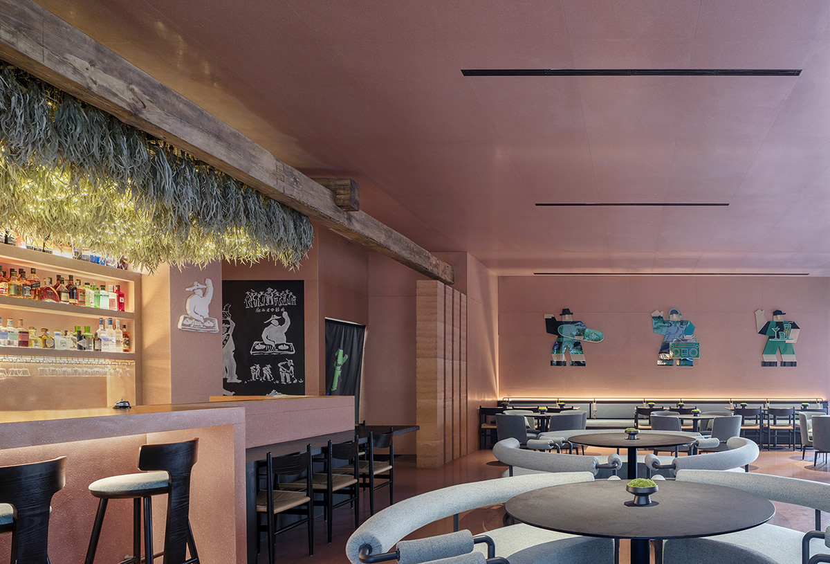 Nature Times Art Design completes farm to table restaurant with saturated color palette in Shenzhen