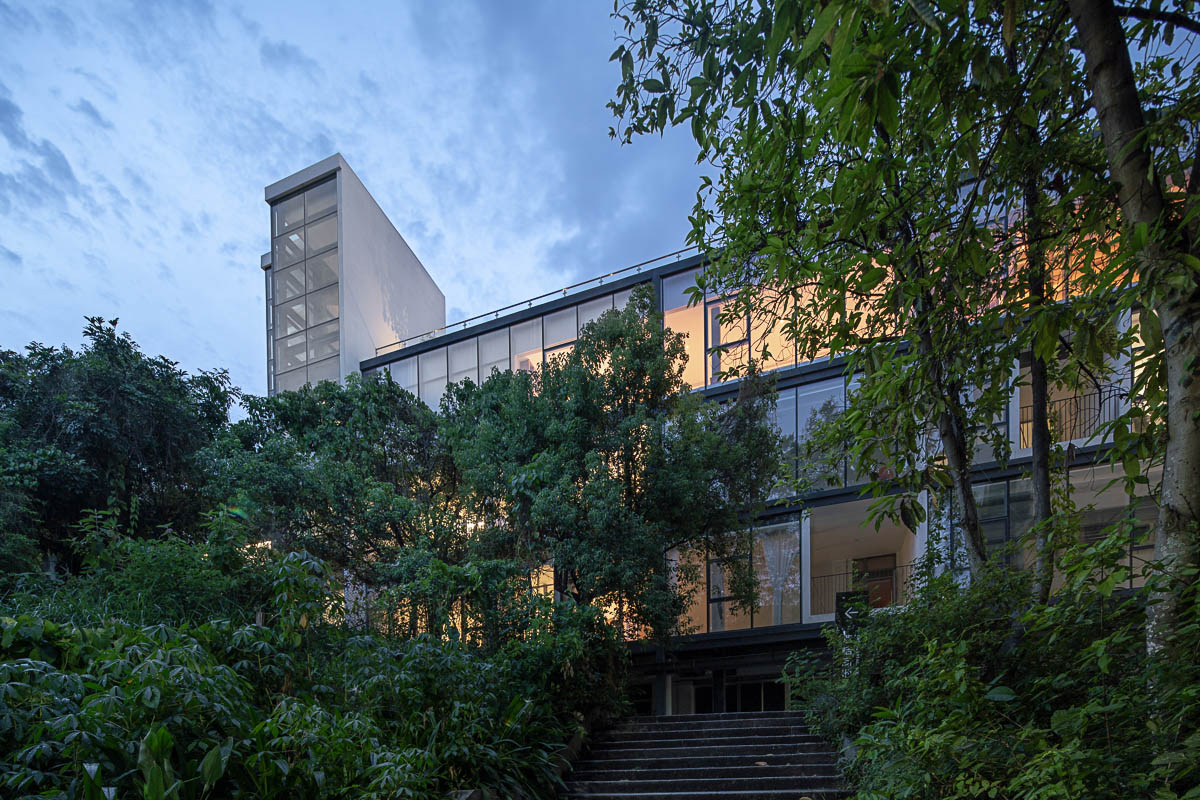 Onexn Architects completes The Mountain View in Shenzhen, China