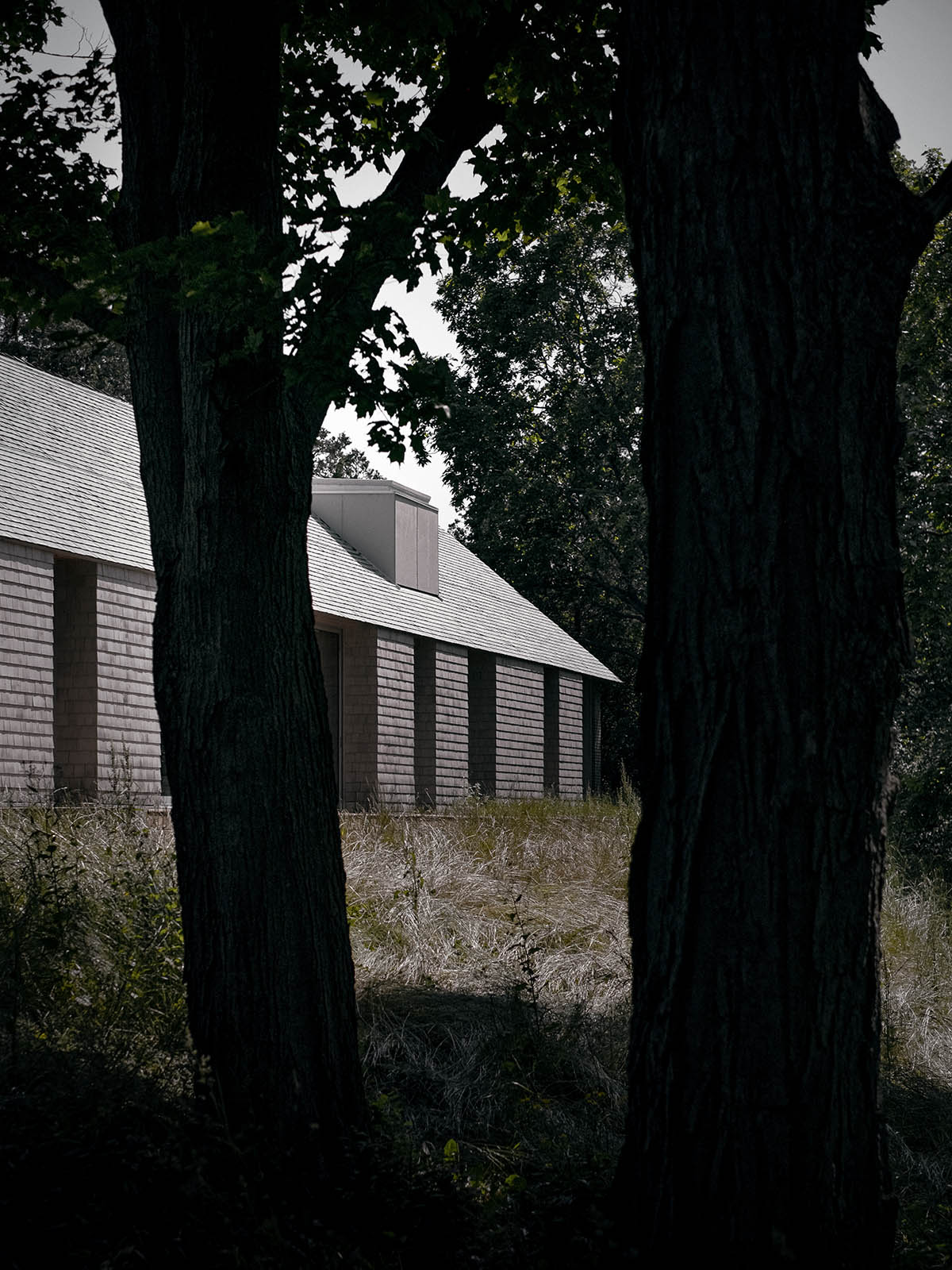 StudioAC is inspired by agrarian architecture of the area to design Cherry Valley Residence
