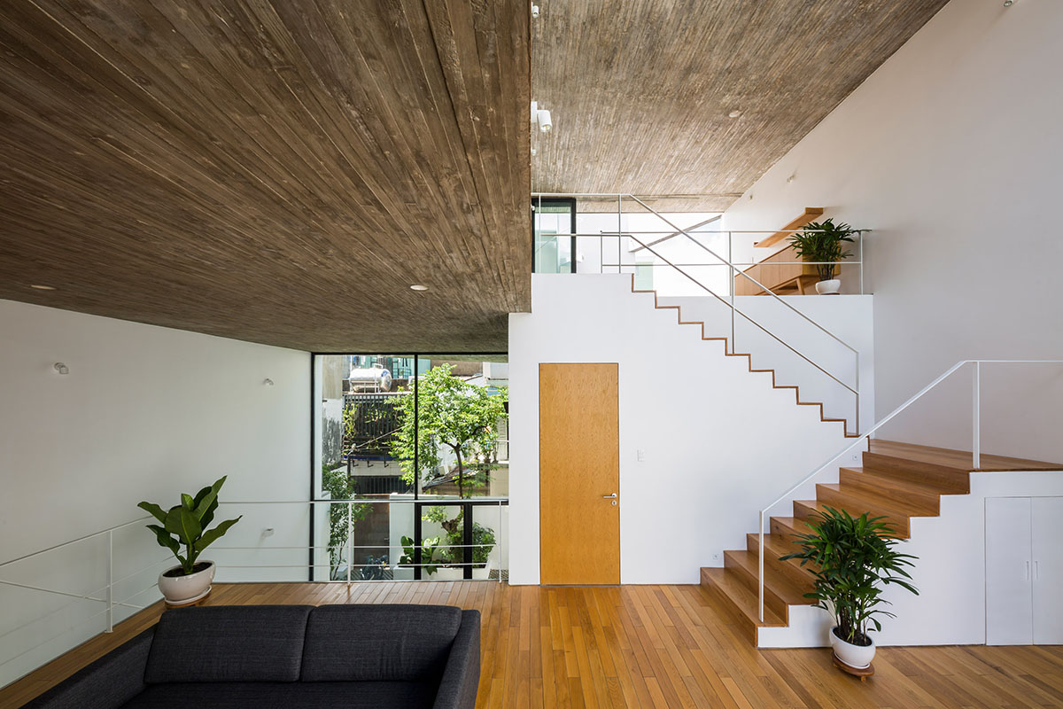 Sanuki Daisuke Architects' multifaceted concrete house features more open spaces in Vietnam