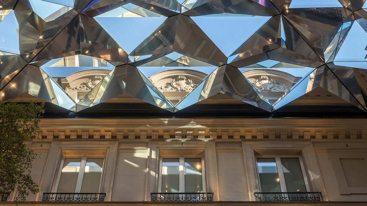 Foster + Partners' new Apple store addresses to Paris&rsquo; rich history